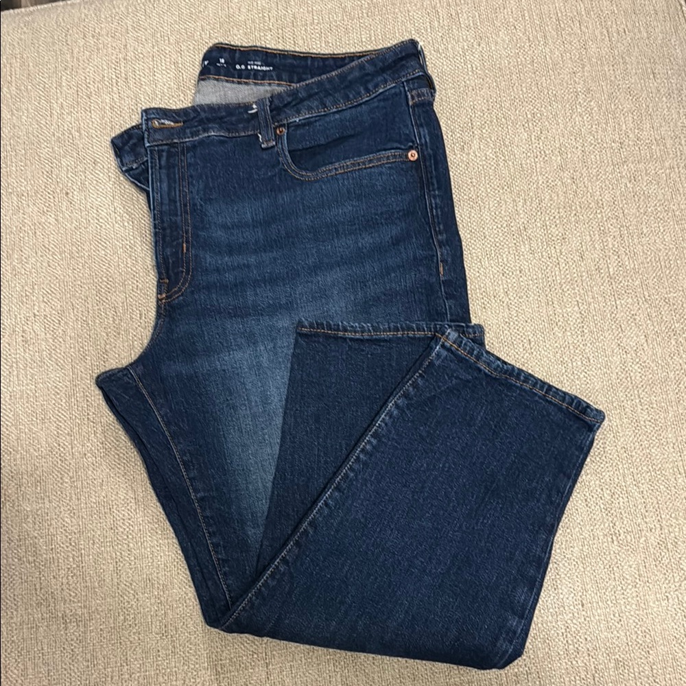 Old Navy Mid-Rise OG Strait Jeans Size 18 Petite